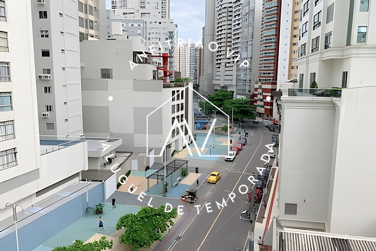 Espaço e conforto na quadra mar