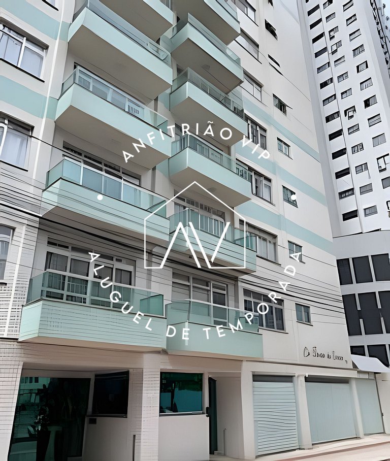 Espaço e conforto na quadra mar