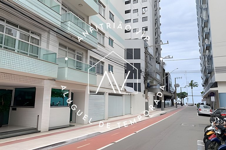 Espaço e conforto na quadra mar