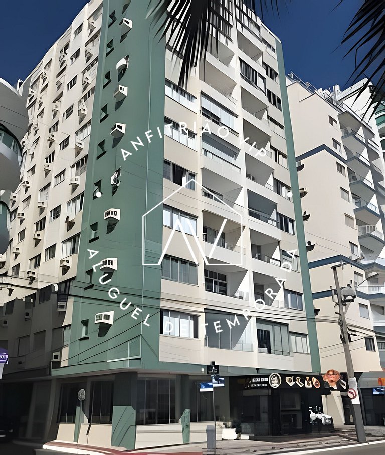 Frente mar, amplo e central