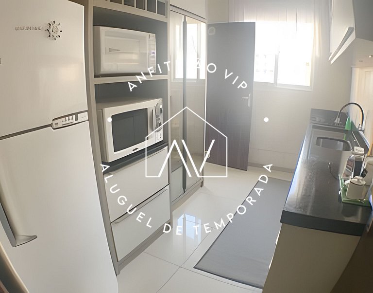 Quadra mar, vista praia e garagem