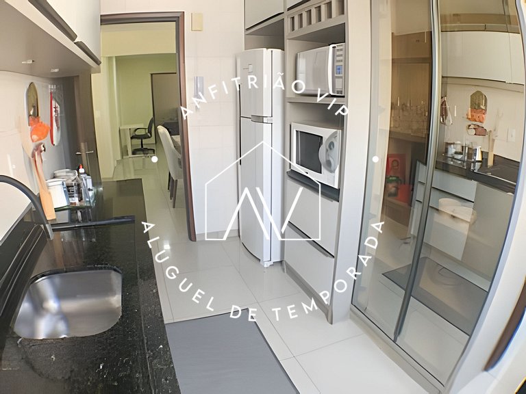 Quadra mar, vista praia e garagem