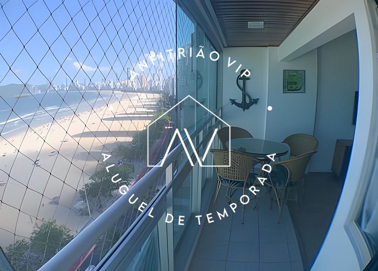 Espaçoso apto linda vista mar com vaga garagem