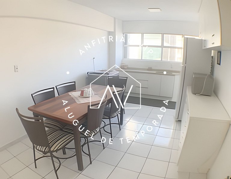 Espaçoso apto linda vista mar com vaga garagem