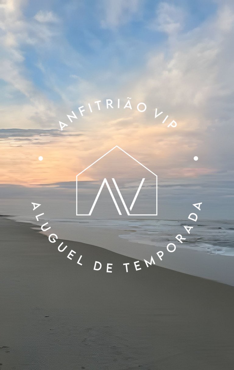 Linda casa reformada frente ao mar com 3 suítes