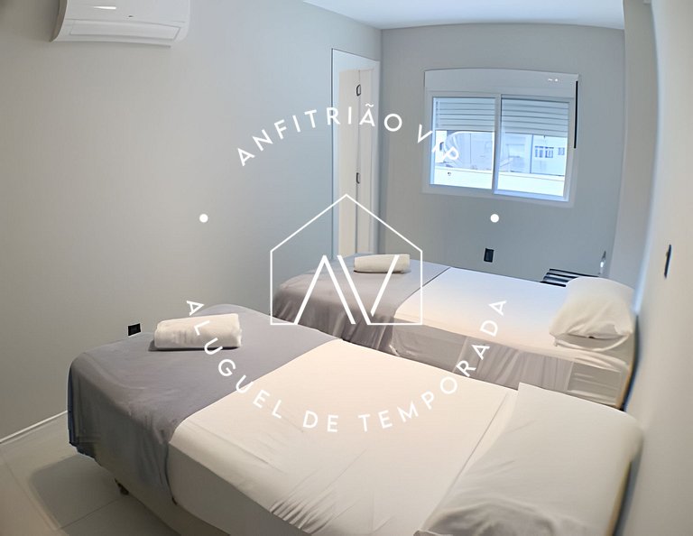 4 quartos e churrasqueira na Beira Mar