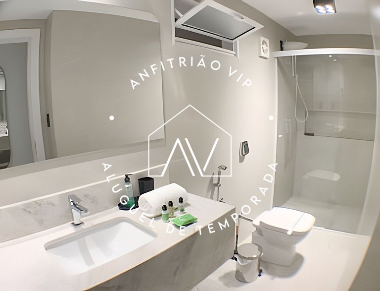 4 quartos e churrasqueira na Beira Mar