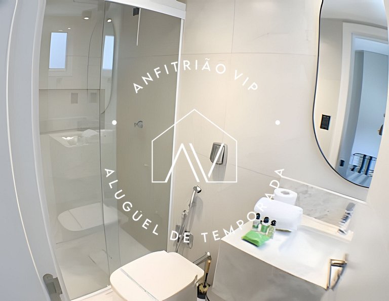 4 quartos e churrasqueira na Beira Mar